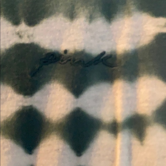 Pink crop top - Picture 2 of 5